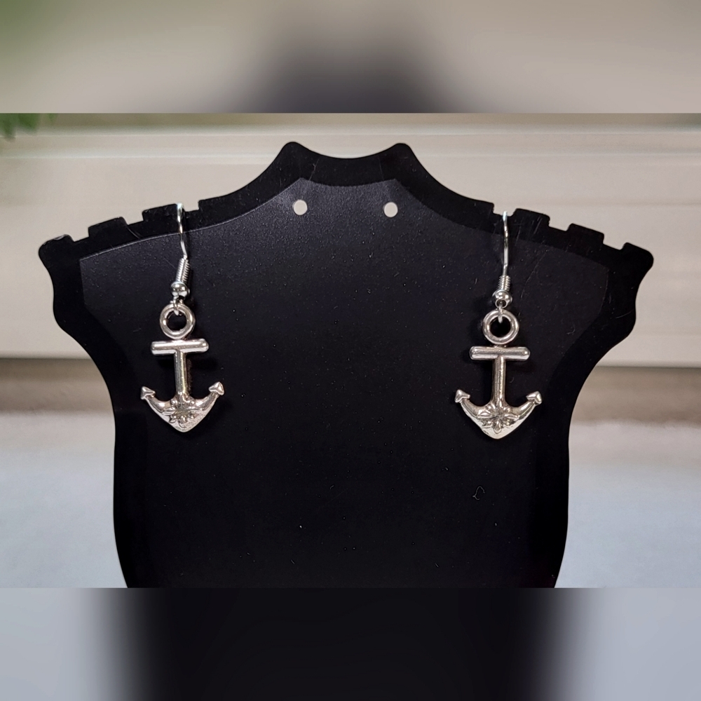 Silver Anchor Statement Dangle Earrings / Pierced